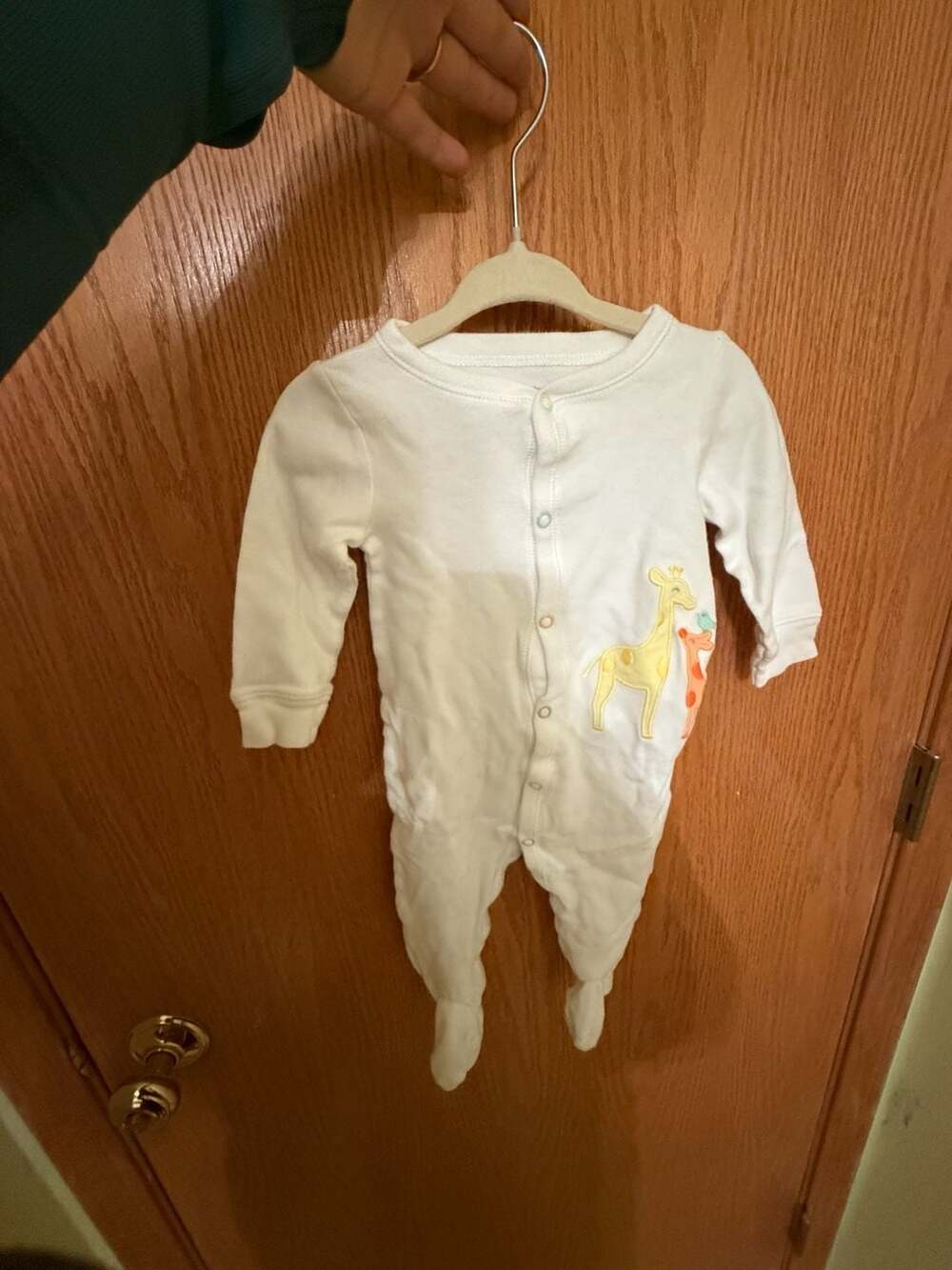 Carters Sleep and Play Footie Size 9 Months White Giraffe Applique